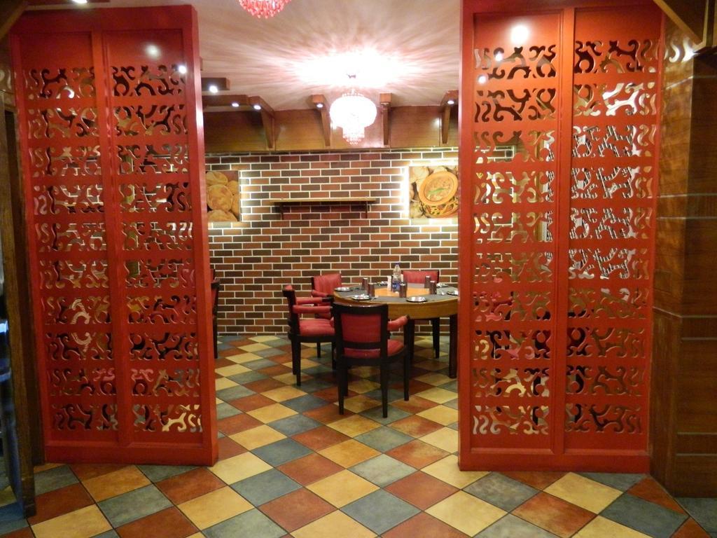 Hotel Park Maple Amritsar Esterno foto