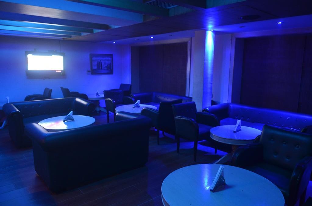 Hotel Park Maple Amritsar Esterno foto