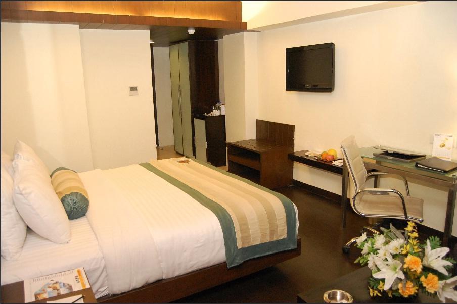 Hotel Park Maple Amritsar Esterno foto